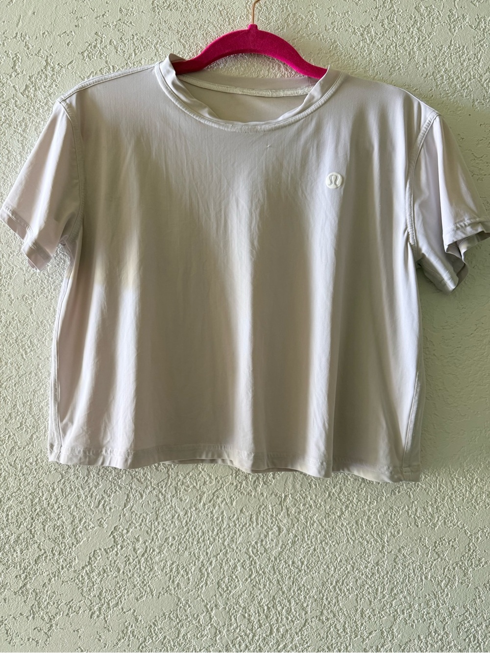 LULULEMON Cream Athletic Short Sleeve Crop Top Crew Tee Women's Size S / M